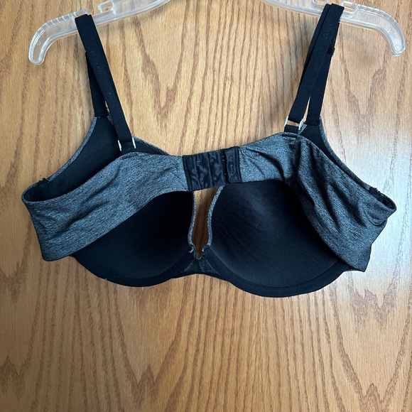 Adore Me Grey Underwire Push Up Bra - Picture 2 of 4